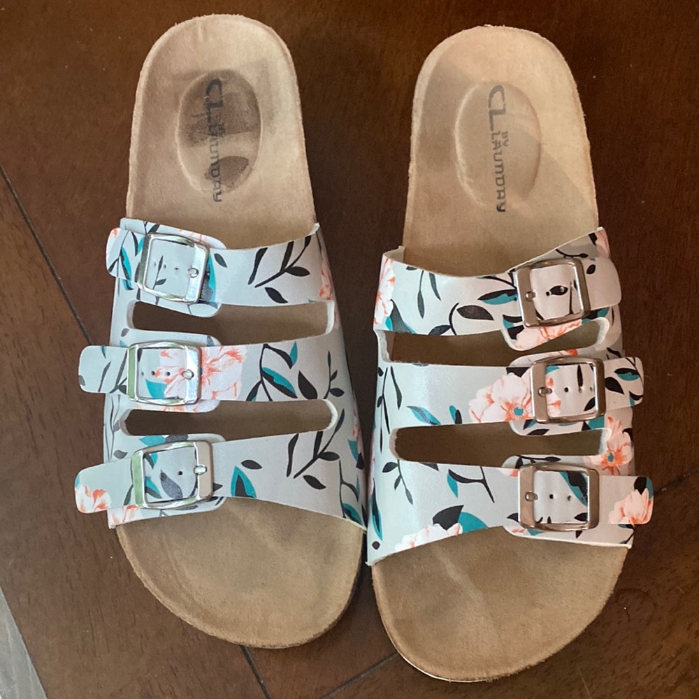 3 buckle wedge sandal slides